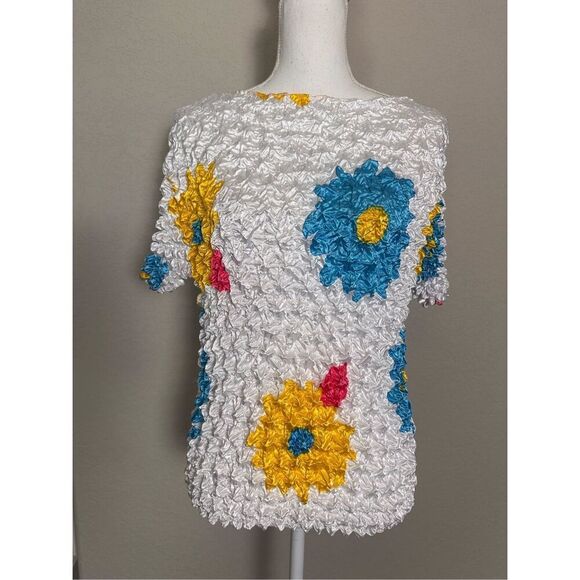NWT 90’s Y2K Scrunch Shirt White Colorful Flowers One Size - Picture 2 of 6